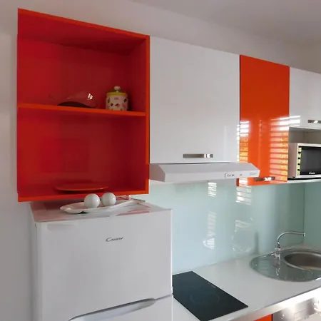 Renata - Zeleni Apartment *
