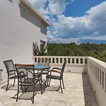 Renata - Zeleni * Povlja (Brac)